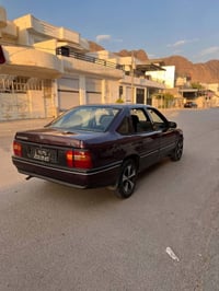 أوبل • ١٩٩٠ • رانية