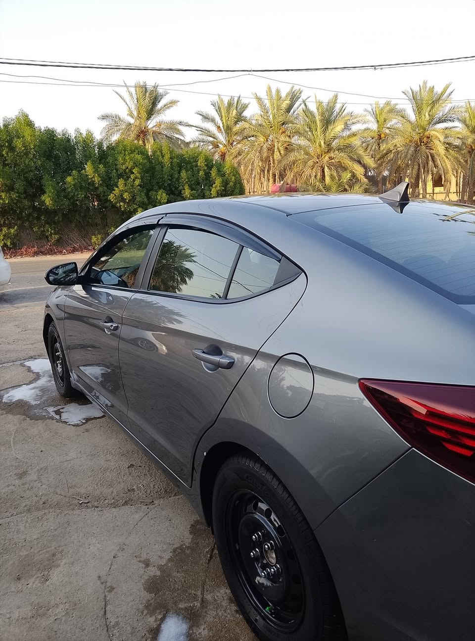 السلام عليكم 
النترا موديل 2019
رقم بغداد انكليزي 
مشروع وطني 
محرك 2000 دوش 
حداديه جديده 
تخم تاير جديد 
تحويل ثاني يوم 
منضومه زنون عالي ناصي 
غرفه جديد 
تبريد ثلج 
دمام مرعب
السياره نضيفه 
ماشيه 48 الف 
ما متعوبه السياره 
مكاني بابل قرب جامعه المستقبل 
الاستفسار ***********
