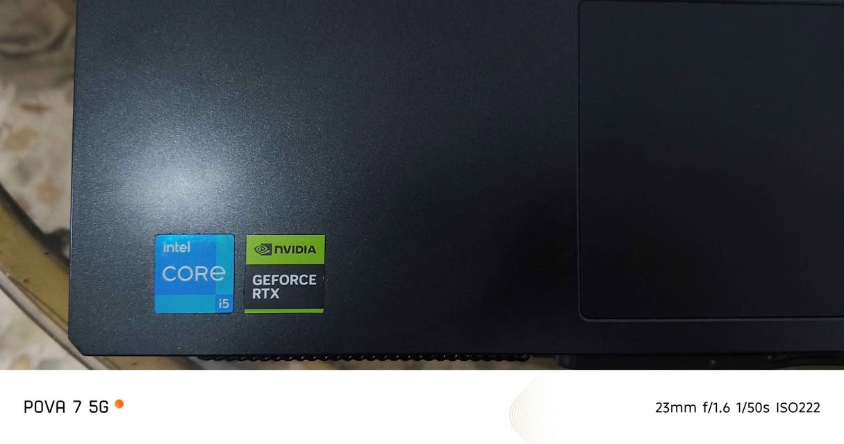 السلام عليكم للبيع او المراوس  MSI RTX 3050 8 
المعالج 5i جيل 13 
ذاكرته 512 او 1 تيره ماعرف بل ضبط
السعر مليون و100 وبيه مجال بسيط جدا
مكاني بغداد الدوره والحاسبه نضيفة جدا شخط مابيها معه كارتونتا وشاحنته وماوس 
*********** بغداد, العراق
