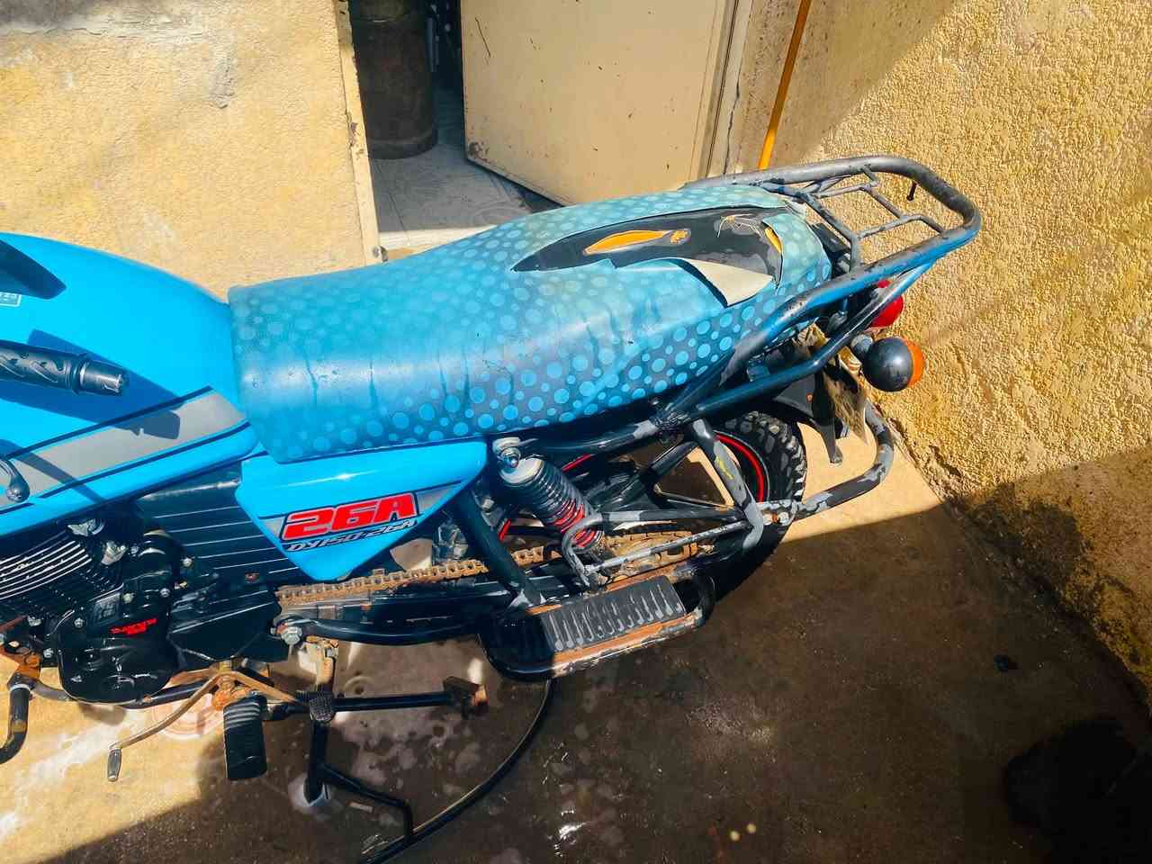 السلام وعليكم دراجه دايون نفخ 200ccموديل23طالعه نهايه ل23
داجه حلوه محركها بلاد كهربائيات كلها شغاله اوراق اصولي مكاني كربلاء ومحركها بلاد للستفسار ***********
***********
