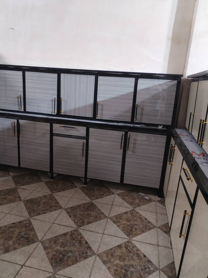 كاونترات الألمنيوم جملة مفرد او حسب الطلب العنوان كركوك حي العسكري الاستفسار واتساب ماسنجر *********** كركوك, العراق
