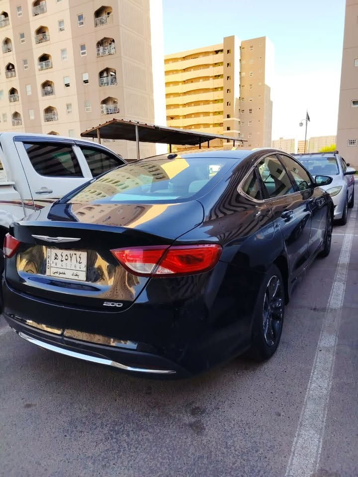 C200
2015 رقم بغداد بإسمي المواصفات
مكينة 4 سلندر
فتحه سقف
بصمه تشغيل
تحكمات ستيرين 
كير ماوس 
مرايا كهربائية
كشنات تدفئه
شاشة
كامرة
السيارة جاهزة تخم تاير +منضومه غاز 
حادث جاملغ فقط بدون ايرباك

رقم الشاصي 1C3CCCAB0FN732408
السعر 98 $ وبيه مجال 
التواصل اتصال او واتساب
***********
