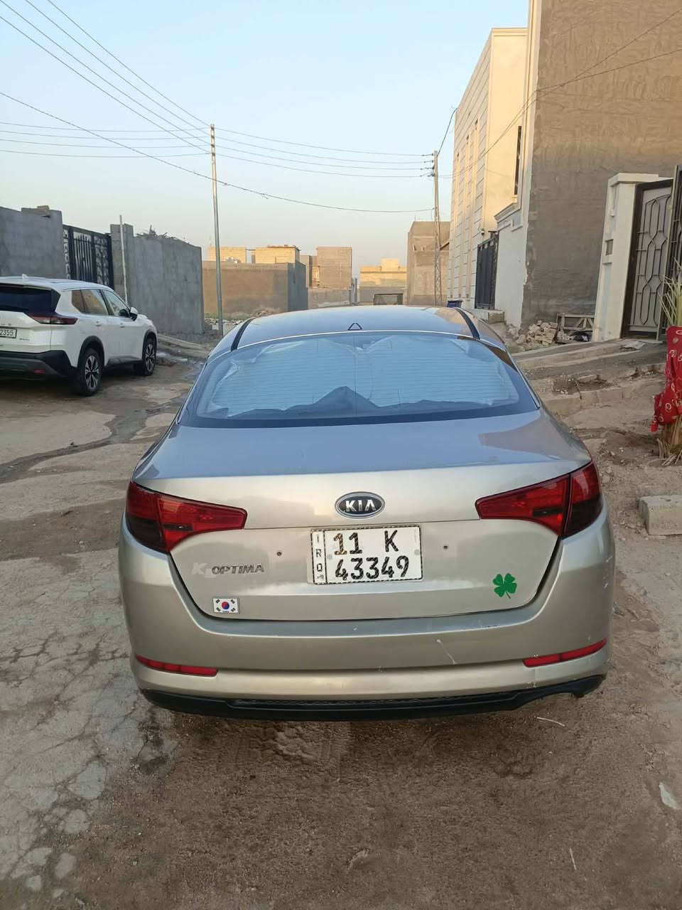السلام عليكم كيا اوبتما وارد كوري 2011 رقم بغداد تحويل ثاني يوم مكينه 2000دوش لا تبخيرولا تنقيص كير جديد تبريد شغاال ثلج صدر خلفي امامي كله جديد تخم تاير جواها بيها صبغ بدون دواخل  كما موضح بالسونار السعر 90 بيها مجال للشراي *********** مكاني الفلوجه
