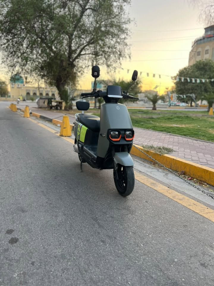 ً
ًسلام عليكم شباب دراجه شحن ريان ام عيون للبيع دراجه جاهزه وكامله باتريات فول ع فحص تجي تفحص وتاخذ بيها نقوصات بسيطه كلش استخدام شهر وشويه وصل المعرض موجود مالتها ابسمي  كامله مكمله ومواصفاتها معروفه و
 
الموديل 2026 
البطاريات 6دبل 
السرع .1.2.3
السرعه 55 حقيقي 
اطارات جوبلس
جهاز انذار السرقه 
تشغيل عن بعد 
قفل سترين 
قفل بصمه 
لايتات زنوزن عاليه جدا 
نضام بارك p
اشاير اماميه وخلفيه 
طستها ناعمه حيل 

السعر 650 بيها مجال بسيط. 

النضافهً موضحه بل صور 

اي استفسار اتصال 

***********
مكاني بغداد
