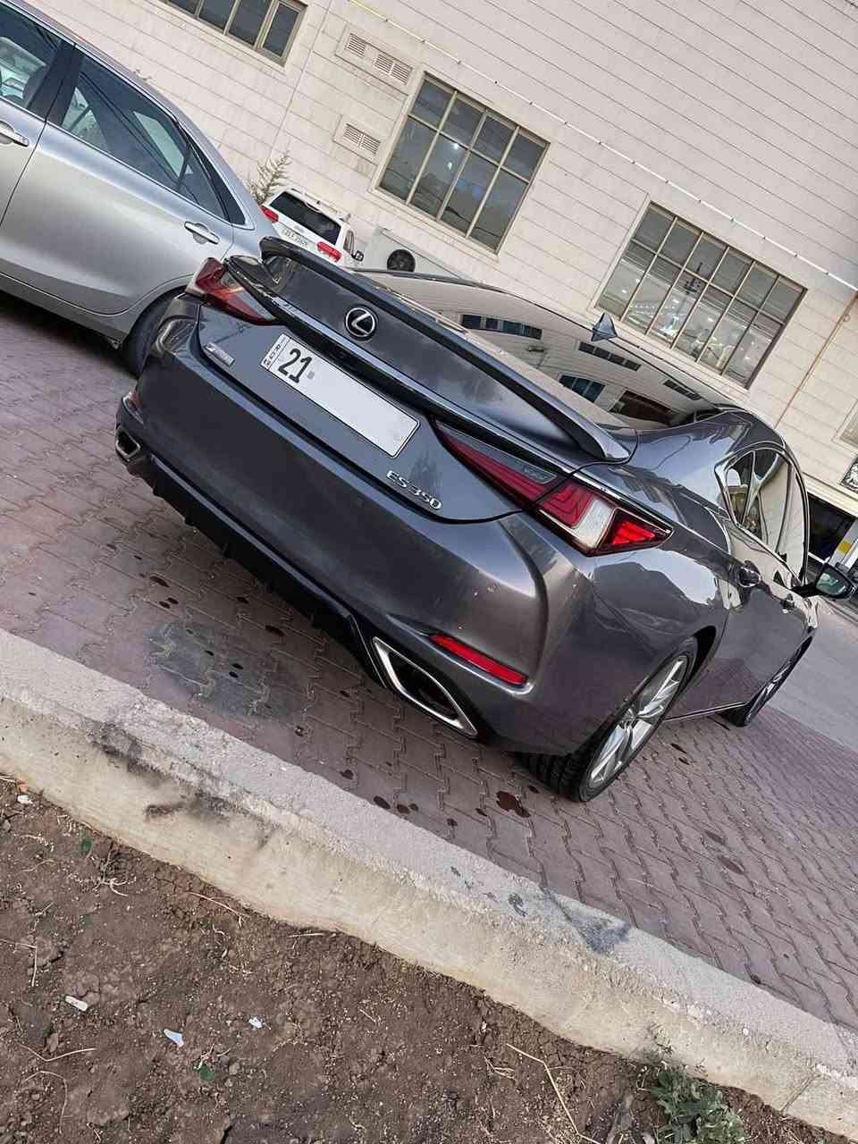 لكزس ES350 • فول مواصفات • ٢٠٢١