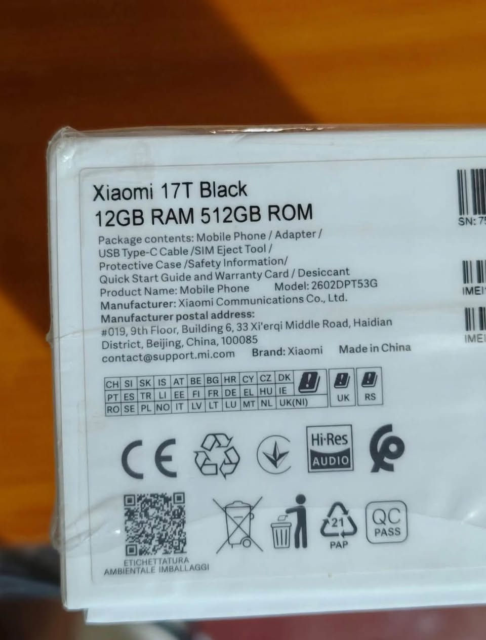 Xiaomi 17T/ Black 
 ذاكرة 512 

 بطارية 100

ملحقات كاملة مستخدم أيام 

سعرة 800 ومجاله بسيط 

مكاني الديوانية وموجود توصيل
