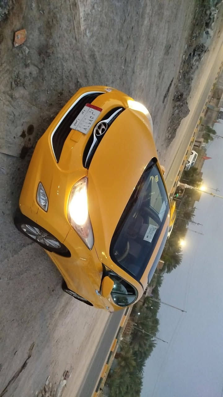 السلام عليكم النتره 2014 فول عده البصمه مكينه 1600 تبريد ثلج حداديه طخم تاير مكفولا من الضربه القويه والتبديل سياره جديده ممكعنه الكلمه السعر 92 وبيها مجال ////ناصريه ///***********
