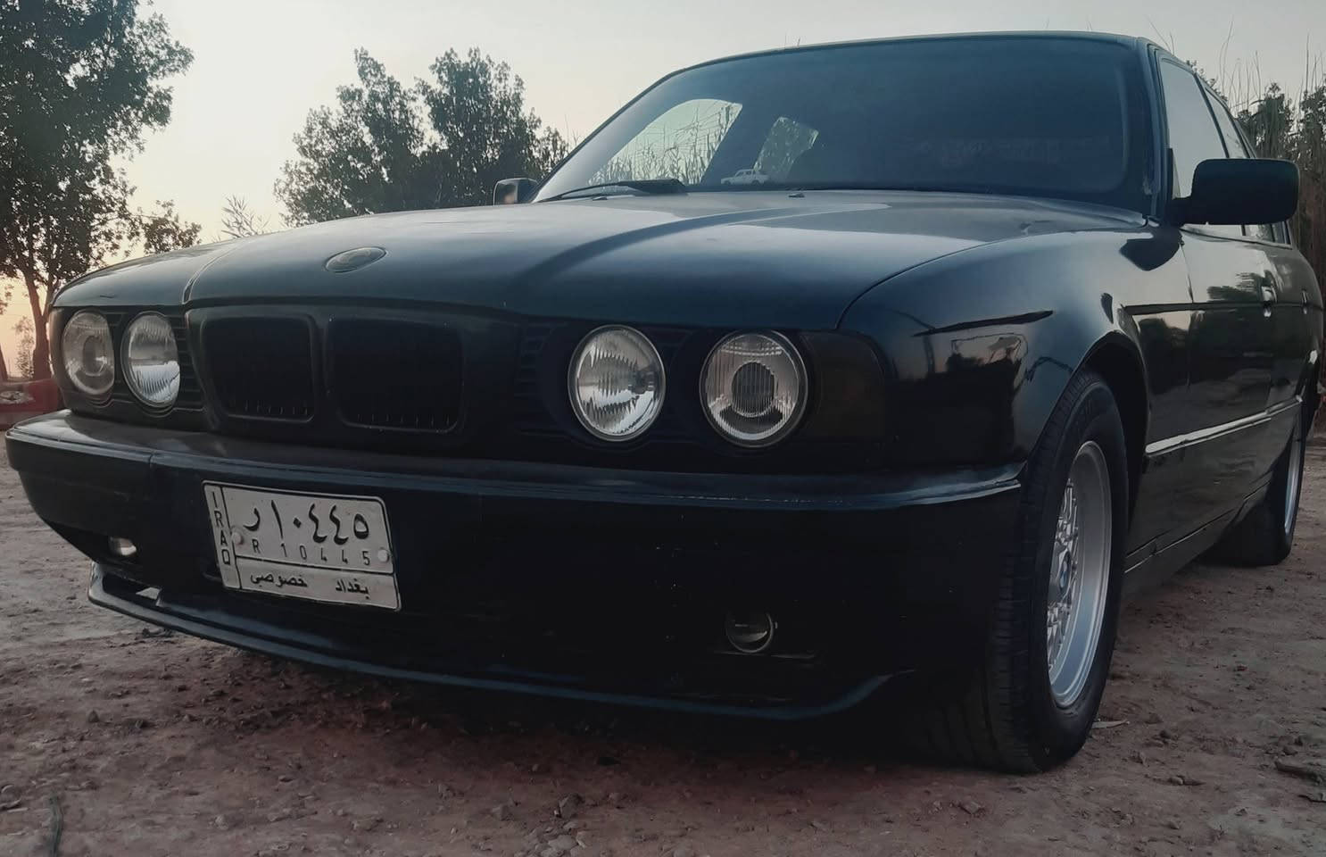 سلام عليكم
البيع BMW حجم 525اصل مسكر عدل 
كير ومحرك خير من الله موديل 1991
ويل خلية حاوية دركه m
اربعه بوب وجنطه قفل بريمون
جام كهرباء كله مري منفصل 
مسجل شاشه سماعات 6
باتري جديد بور جديد 
صدر خلفي مامي جديد 
داخله نضيف ABS شغال
كله شغاله سايد بريك
وضعيات كير شغالE.S.☆
سياره جاهزه مال جناي ومصروف عليه هواي 
رقم بغداد شرط تحويل 
مكان بابل الإسكندرية /السعر 51
***********
