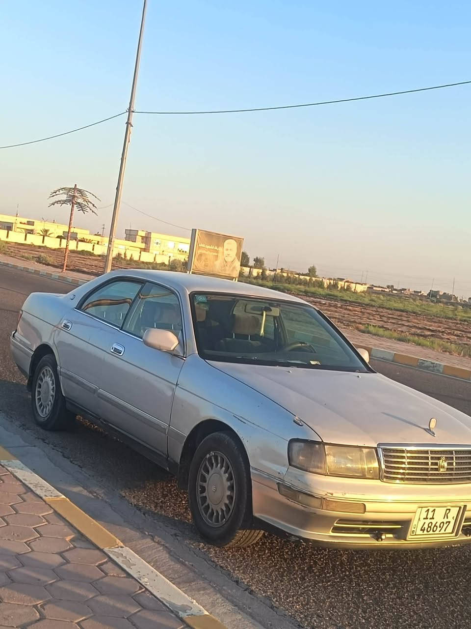 سلام عليكم 
بطه موديل 93  سياره مكفولة مكينه كير اكسلل  كهربائيات  مكفوله.
مكفولة من الكصه و الضربه  فقط ضربه خفيفه بجنطه 
جواه تخم تايرات  جدد بين قوسين السياره جاهزه  مانقصه شي كبل للشارع ما تخسر عليه ربع.واضحات الصور
تحويل نفس اليوم
سعر 57وبيه مجال
رقم الهاتف ***********
