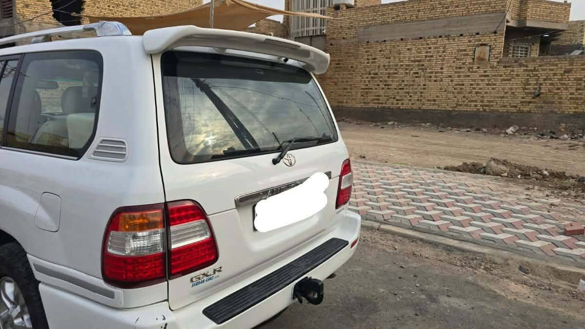 السلام عليكم 
 سياره لاندكروز ٢٠٠٥ سليمانيه للبيع
 راعيه بالعماره لازم تحويل مباشر يريد
بلادي كل السياره على البلاد كير ومحرك وحدانيه بس بيه تبديل جاملغ امامي الأيمن مصبوغ
وباقي السياره برغي ما مفتوح بيه مكفوله
السعر ١٧٥ ورقه
الاتصال عل الأرقام التاليه
***********
***********
