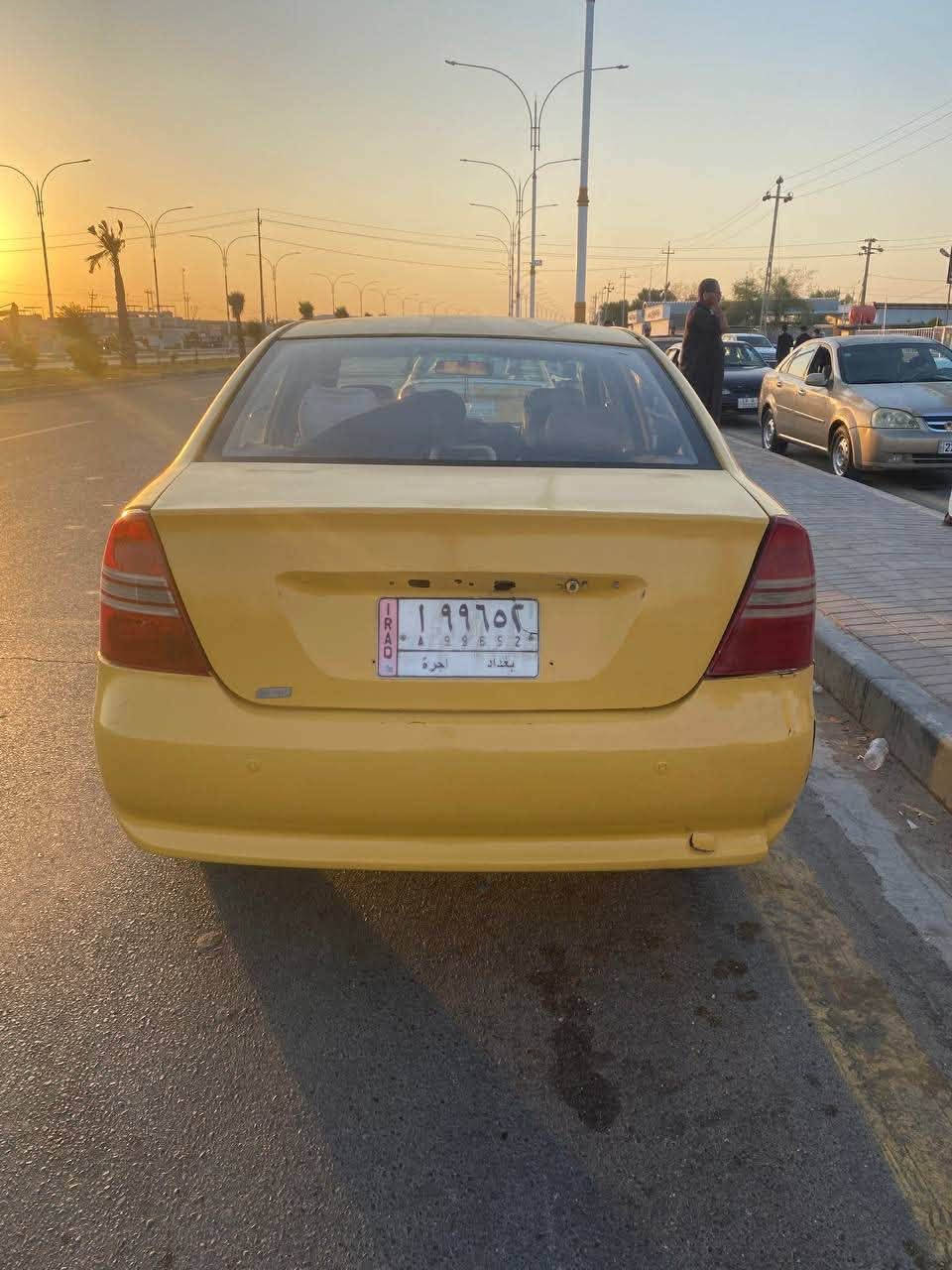 السلام عليكم
سياره ليفان 620 تكسي للبيع 
محرك وكير بلاديات. كير عادي 
سياره جاهزه من كلشي  فقط تبريد منضومه كامله جديده نقصها كمبريسر 
رقم السياره بغداد موديل السياره 2010 سنويه لل 29  سياره جاهزه حداديه كهربائيات كامله. كشرها حلو غرفتها مرتبه تخم تاير عنابر كلج جوه وفوك جدد قامجيات جدد 
مكان السياره البساتين الشرقيه ال منصور 
السعر (30 ) وبي مجال  
للتواصل واتساب او اتصال ع الرقم (***********)
خاص متوفر
