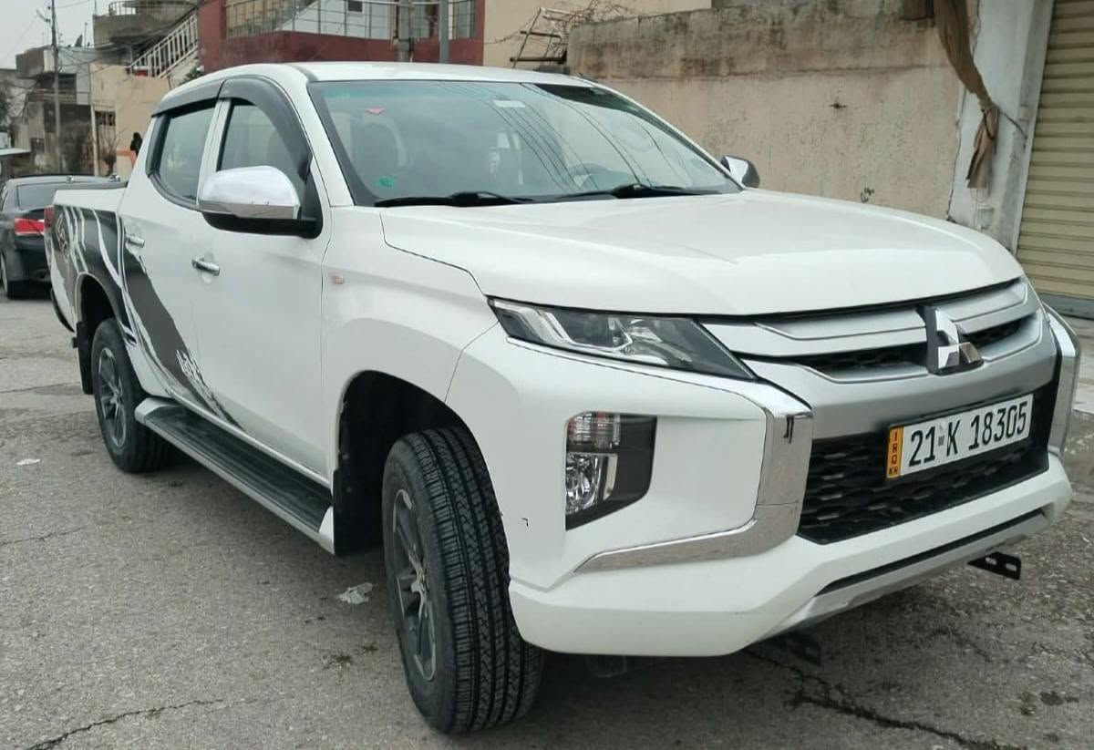 میستۆبۆشی L200 پیکاب مۆدیل 2021 دەرەجە یەک 
دەبڵ ئەکسل بەنزین 
83 هەزار کیلۆمەتر ڕۆشتووە 
هەموو گیانی بەشەرت 
بێ سارد بێ بۆیاخە 
بەناوی خۆمەوەیە 
تحویل و غەرامە بەشەرت 
هیچ مەسرفێکی تێدا نییە 

سعر: لە کۆمێنت داوا بکە ڕاستەوخۆ بۆت دێت 📥

گێر و مەکینەی بەشەرت 
هیچ کێشەیەکی تێدا نیە 

ژمارەی خاوەنی
***********
