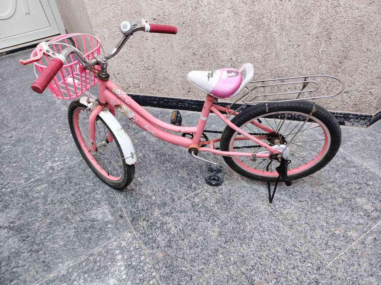 بايسكل نظيف مستعمل للبيع
65 الف
***********
***********
