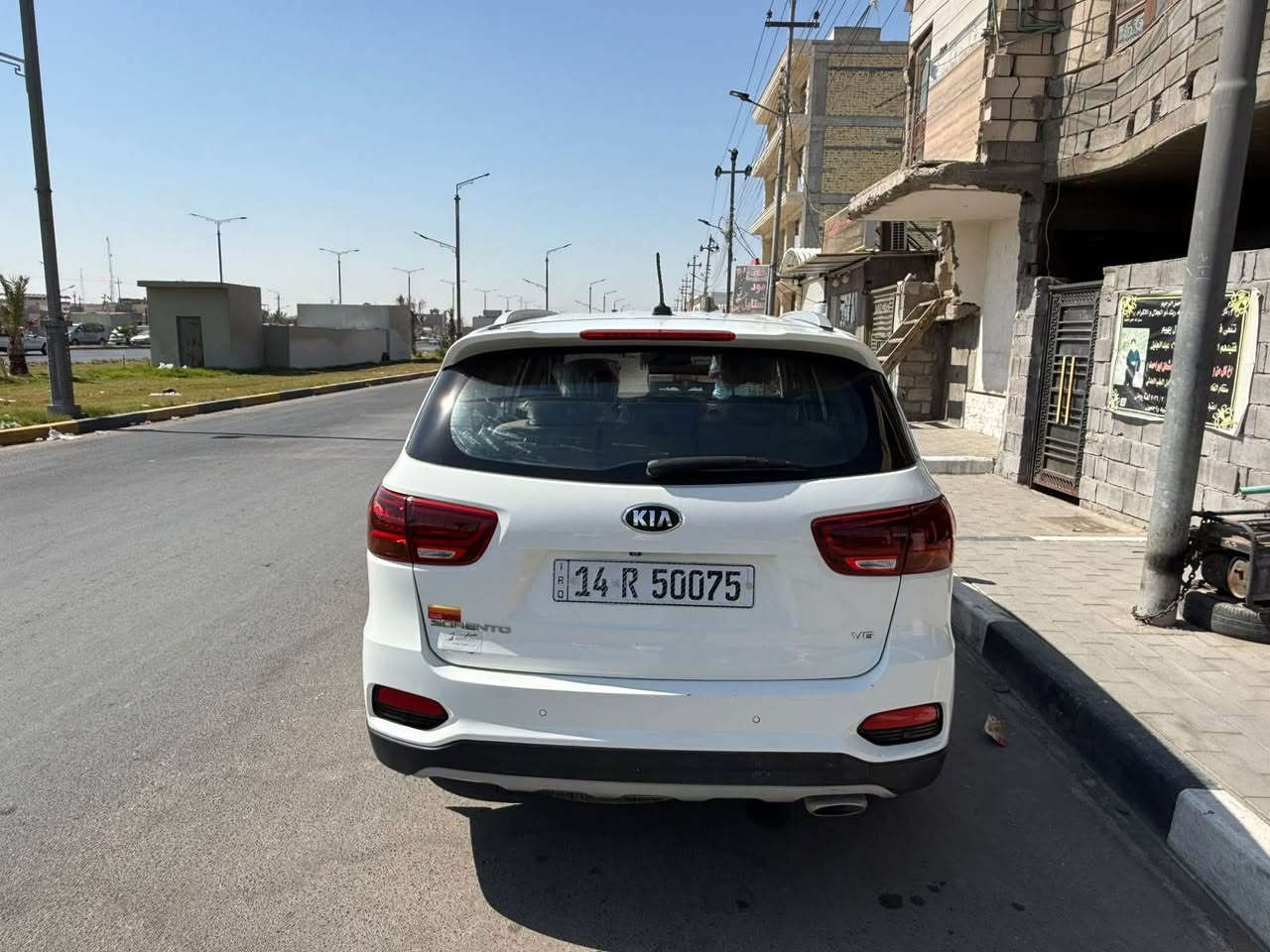 سورنتو 2019 خليجي مكينة 6 سلندر رقم بصره فول مواصفات للاخير  ما عدا البنوراما  كفاله عامه ما عدا خدش بسيط ناشر صورته سياره ماشية 107 مكلف بنشر  سعر 220 بيها مجال بسيط 
تواصل ‭***********‬ ابو الخصيب, البصرة
