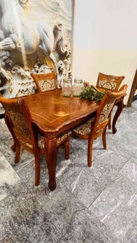 ميز طعام سعر 200 بي مجال تواصل 07703133306