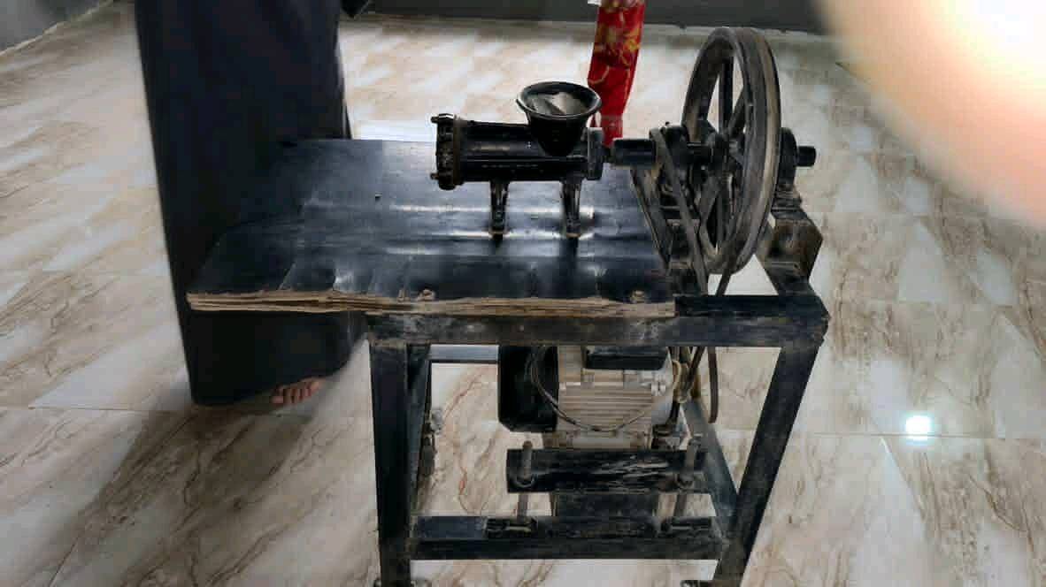 مثرمه لحم حجم 22