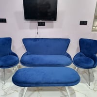 أعراض بيت مستعملات للبيع  جدد جدا مغسله ومرايه وخلاط ميز بلازما يتكبر ...