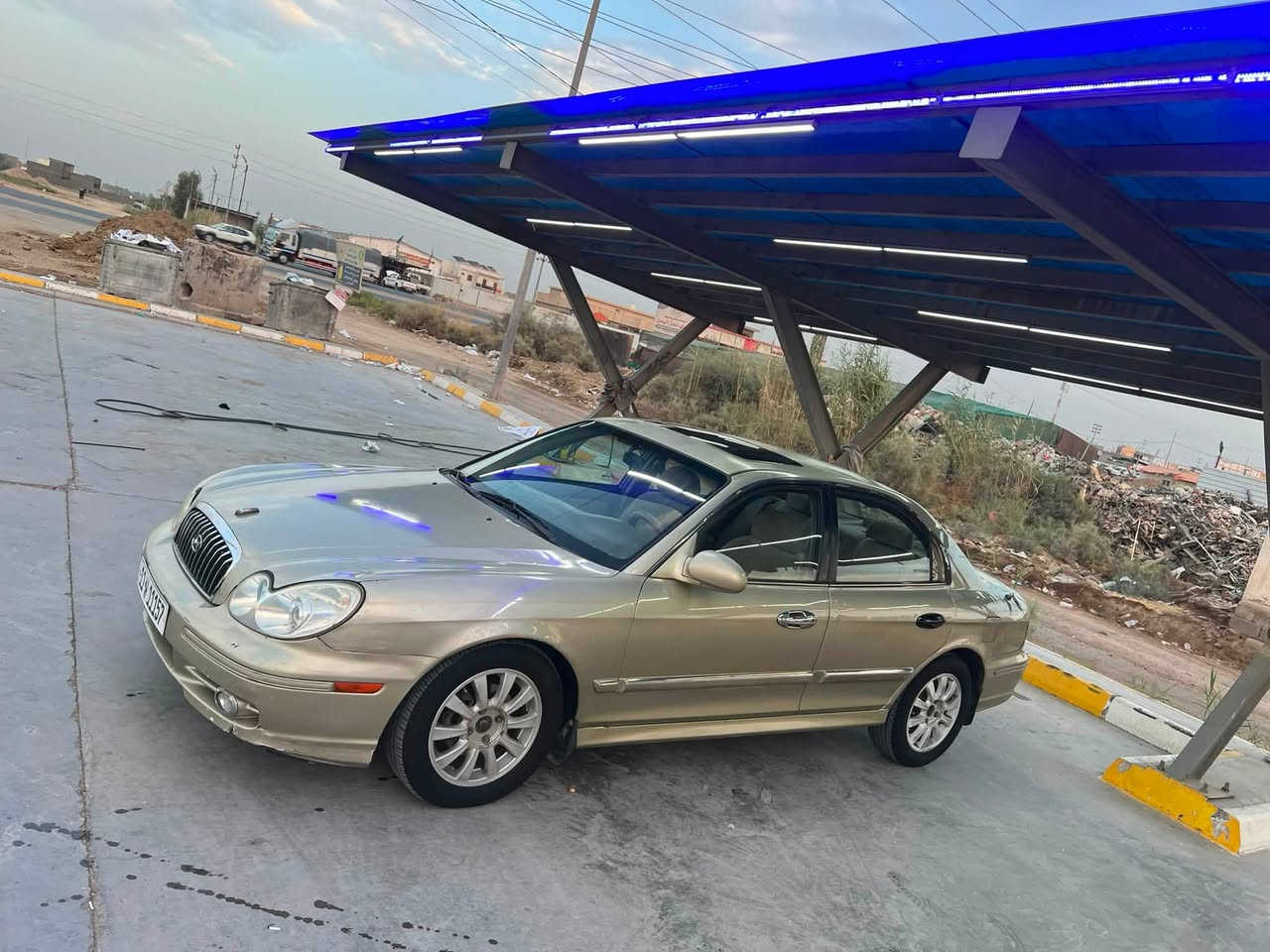 •سوناتا وفود
•موديل 2002 رقم بغداد دولي بسمي 6 سلندر 2700v
•سنتر لوك
•  محرك وكير جدد مكفولات
 •غرفتهه ع وضع الشركه نضافتهه فول كشنات تخم بلادي قماش كهربائيات سياره 
 •ع ايد وحده مال جناي متعوب عليهه ومصروفلهه هواي وبالخير ع ياخذهه  #السعر_64وبيهه مجال حك الجية  واسط الصويرة
***********
