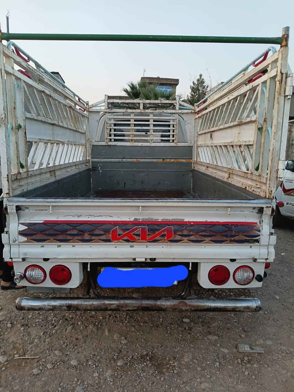 السعر ١٣٠ ورقة مجالها كلش قليل 
١٩ مسكر 

محرك ٣٠٠٠ فول وربع
 
السيارة نظيفة ومكفولة 

مكان السيارة اربيل باقي التفاصيل ع الواتساب 
خابر وادلل 

***********
