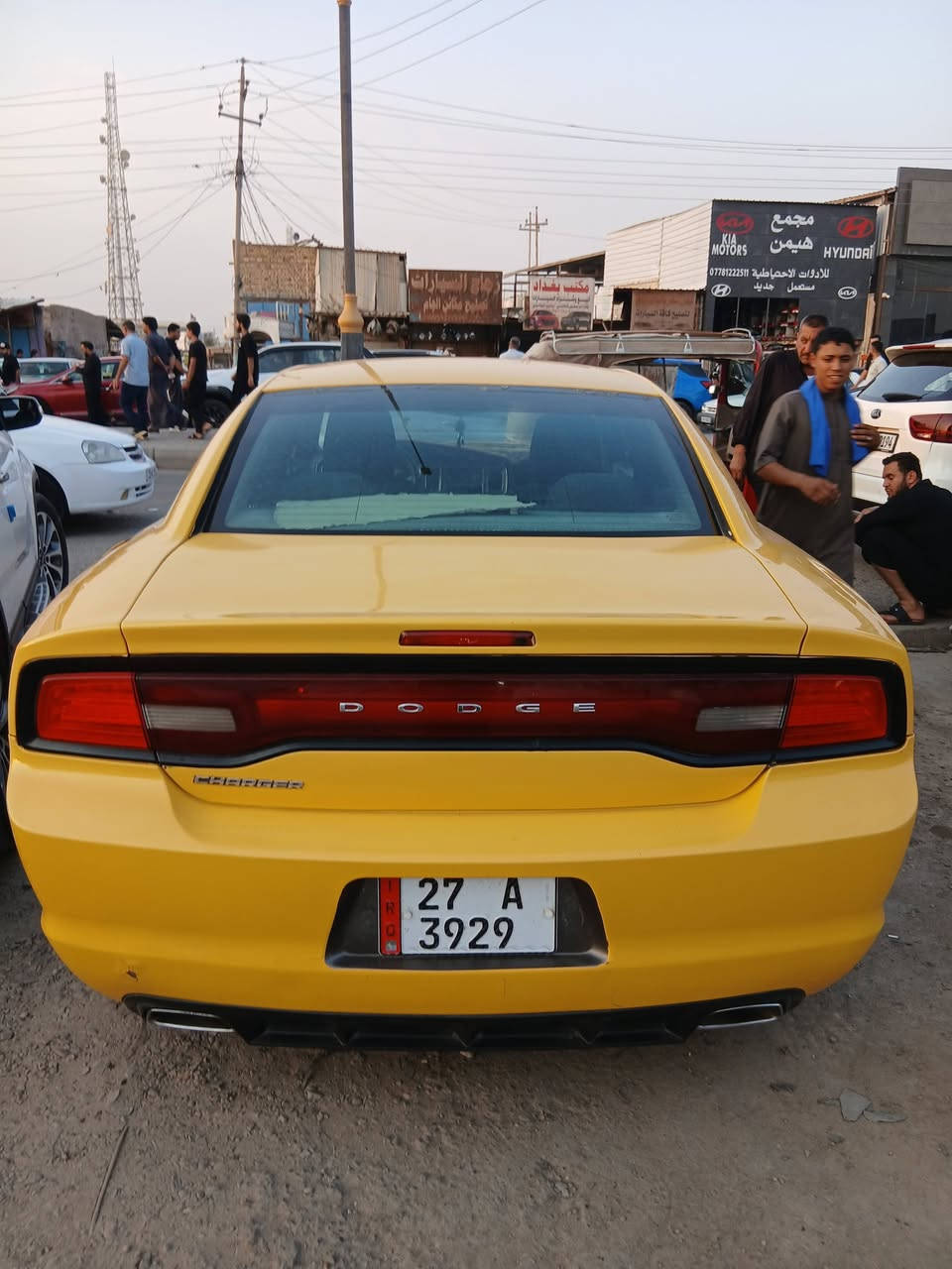 سلام عليكم جارجر البيع وارد امريكي نص فول موديل ١٣ حادث جاملغ اوبنيد بدون دواخل
رقم ذي قار بسمي 
مكينه كير جديد 
حداده جديد 
تخم تاير 
منضومه تبريد جديده 
سياره جاهز مباشر الشغل 
مكان سياره العماره 
السعر ١٤٠ اوبيها مجال بسيط 
رقم الشراي يتصل ***********
