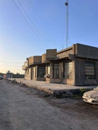بيوت لبيع بداخل دونم 2500 متر عل طريق العلويه شريفه بنت الحسن ع من جه ...