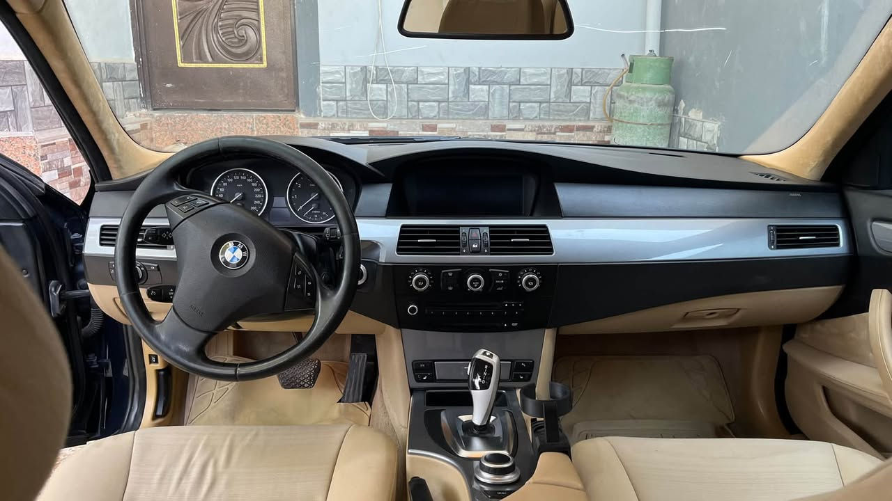 E60 ٢٠٠٨ • محرك N53 • فتحة بانوراما