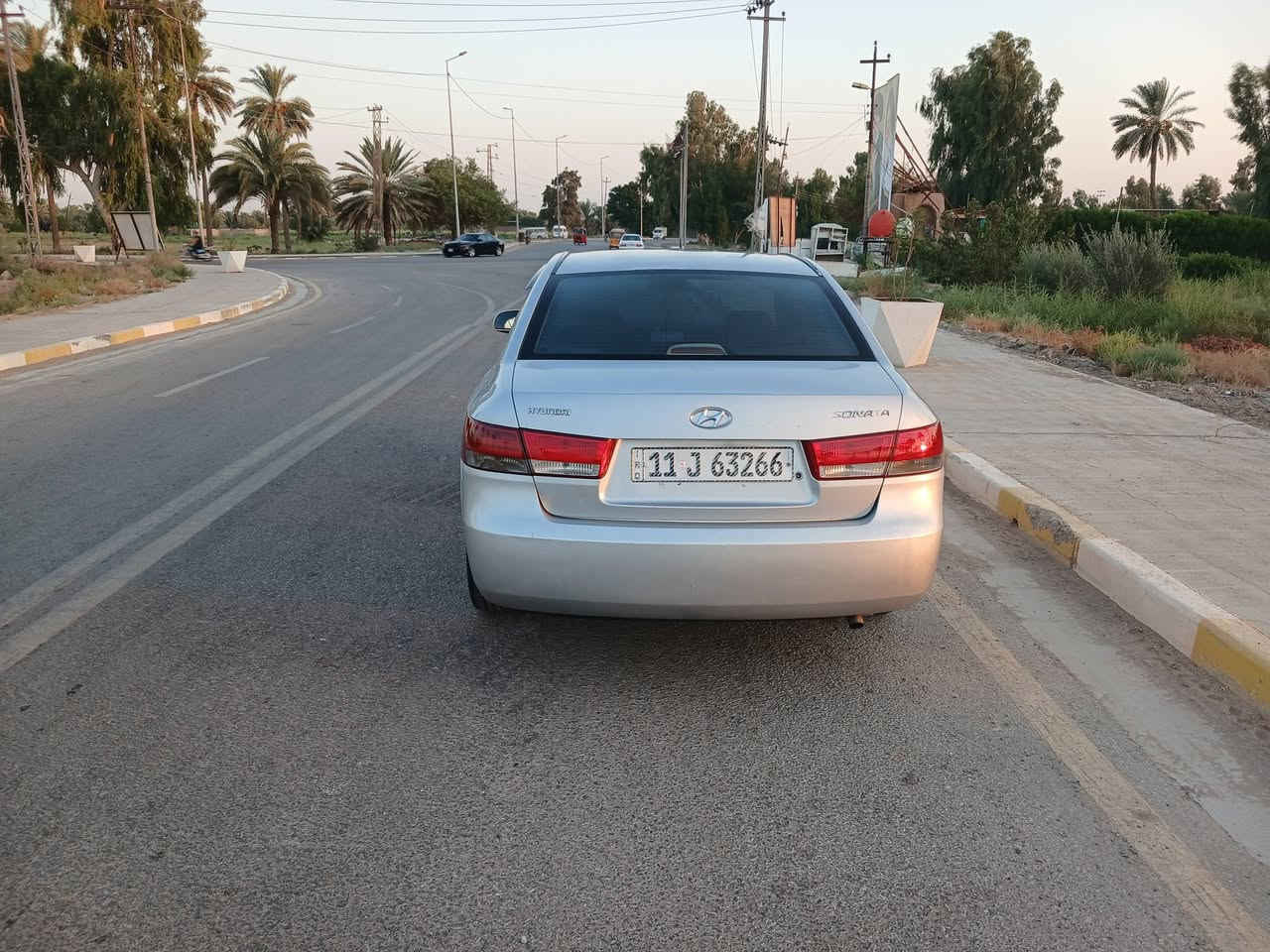 سلام عليكم سوناتا للبيع خليجي موديل 2006 بيه اربع قطع صبغ بدون اي دواخل مكينه كير تبريد حداديه تخم تاير جديد ويل 17 سياره تحويل مباشر ***********
