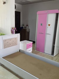 غرفة نوم بناتي • ٤ قطع • بدون دوشك