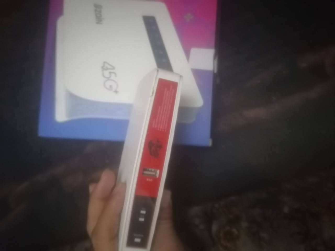 رواتر زين فاي +يو بي اس ثنينهن اخذتهم ب 110 بيع مستعجل ب ٧٥ قفل مكاني حي العباس ***********
