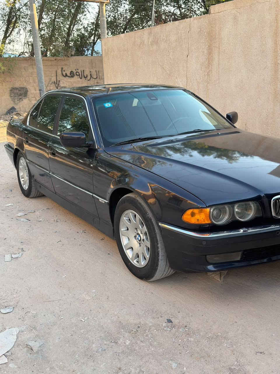 للبيع بي ام خفاش حجم 740 اصل8سلندر
مديل 95 محدثه 2000
رقم بغداد الجديد بسمي
السياره فول برده خلفيه 
فتحه 
جنطه شفط 
كشنات كهرباء داخل مخمل 
ستيران كهرباء 
عليها منضومة زنون 
فقط صبغ جماليه اي ضربه مابيها  
الشراي يتصل وبخدمته ماعجبتك تولي تصعد لاحسن منها 

***********
***********
