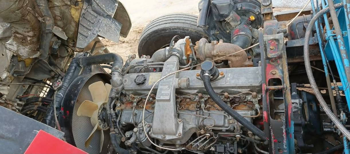 للبيع هينو طيره 70 سوبر سته وربع كرين سوبر زت مخالف 2 سلايت رقم بغداد موديل 1995 انشائية تحويل مباشر 
السعر 145 واي استفسار هاتف ***********
