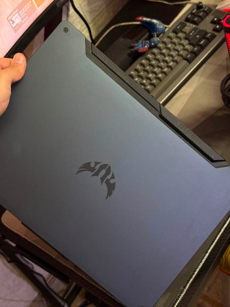 شبابنة الطيبة من رخصة الادمن عندي لابتوب كيمنك مستعمل سعرة 800 الف قفل
اسم الجهاز 
asus tuf a15 
المواصفات 
* Ryzen 7 4800H
* RTX 2060 6GB
* RAM 16GB
* SSD 512GB NVMe
* شاشة 60Hz
السلبيات حتة تكون كلشي تعرف 
1-كيبورد حرف s مايشتغل 
2-الابتوب يرادلة تنظيف لان بي مراوح بيها شوية صوت 

العنوانن السيدية رقم ***********
