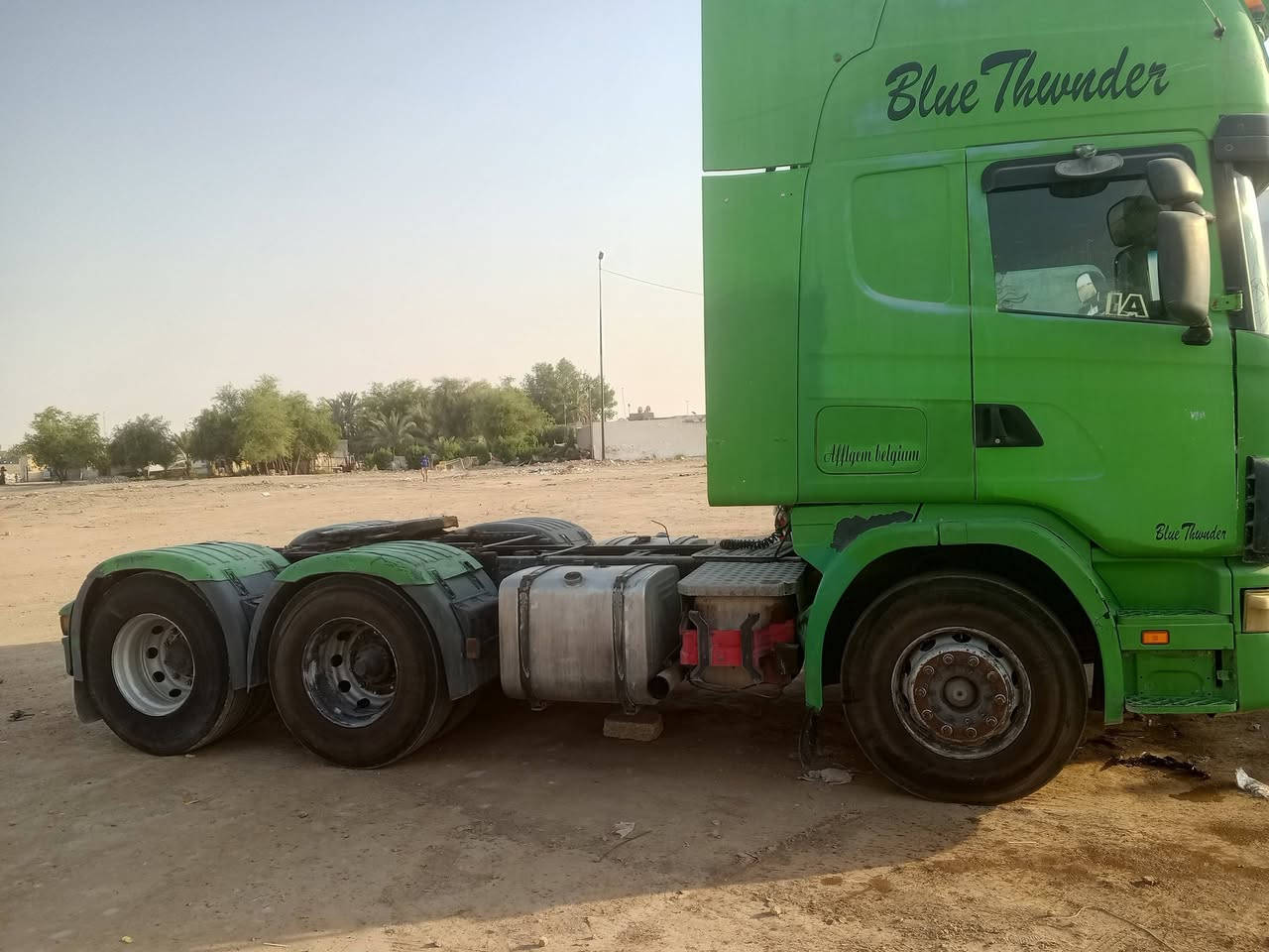 اسكانيا سنكل مربوطه صهريج للبيع ***********
