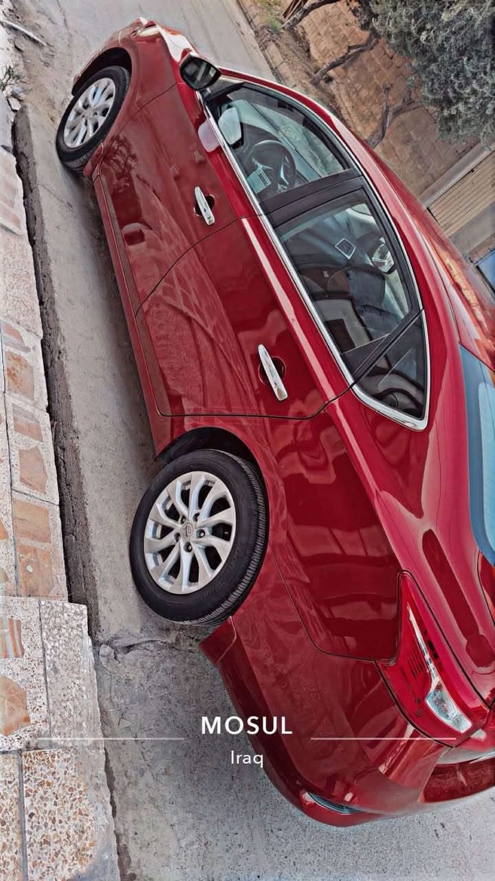 🚗 للبيع – نيسان سنترا

• الموديل: 2019
• الفئة: SV
• المحرك: 1.8
• اللون: ماروني
• الممشى:92 الف كيلو 
• وارد أمريكي

المواصفات:
شاشة كبيرة تدعم Apple CarPlay وAndroid Auto
 كاميرا خلفية
 رادار أمامي
 تشغيل ودخول بصمة
 نظام Eco الاقتصادي
 تبريد لمس مناخي
كروز سرعة
تحكم ستيرن جهتين
صور الحادث بالمنشور وبيها ملاحضات بسيطه محرك كير تبريد كهربائيات تحويل بشرط مكانها الموصل
***********
