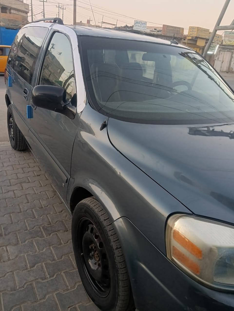 شفربلاندر 2007محرك 3900بلاد رقم بغداد تحويل مباشر راعيها ومكانها بالبصرة السعر 43للتواصل ***********

