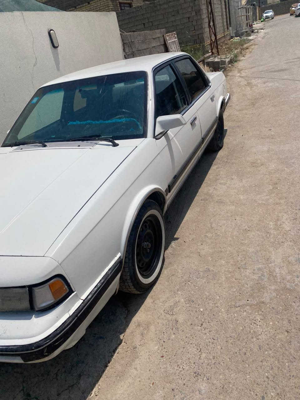 السلام عليكم 🫡
اولـدز موديل 1990 كلشي بلادي شركة  رقم انكليزي بغداد سنويه لل ٢٠٢٩ 

صبغ فقط حزام لا خياس لا ضربة سياره تحفـة محرك لاتبخير ولا تنقيص شرط الأوفر ع 80 يعد شلعته تشك الگاع كلشي بيه مكفول على وضع شركة يعني بلادي من امه 🫰😌 .. تايرات تخم جديد  غرفتها جديده  💯💯%كهربائيات كلها شغال ابواب سنتر لوك ،،،اناره اشاير + منظومة زنون عالي اصلي ،،دبل اشاره كلها شغال  السياره بلاد يعني  مابيها اي نقص تدفئة وتبريد نقص غاز❄️  وبالعافيه على ياخذه وتكون من نصيبه مكان السياره بسمايه 

ملاحظة: رجاءاً رجاءً اقره منشور زين ولحد يكسر بحلال العالم تعجبه يتصل واني خادم  السعر 44ورقه وبيها مجال. للتواصل ***********
