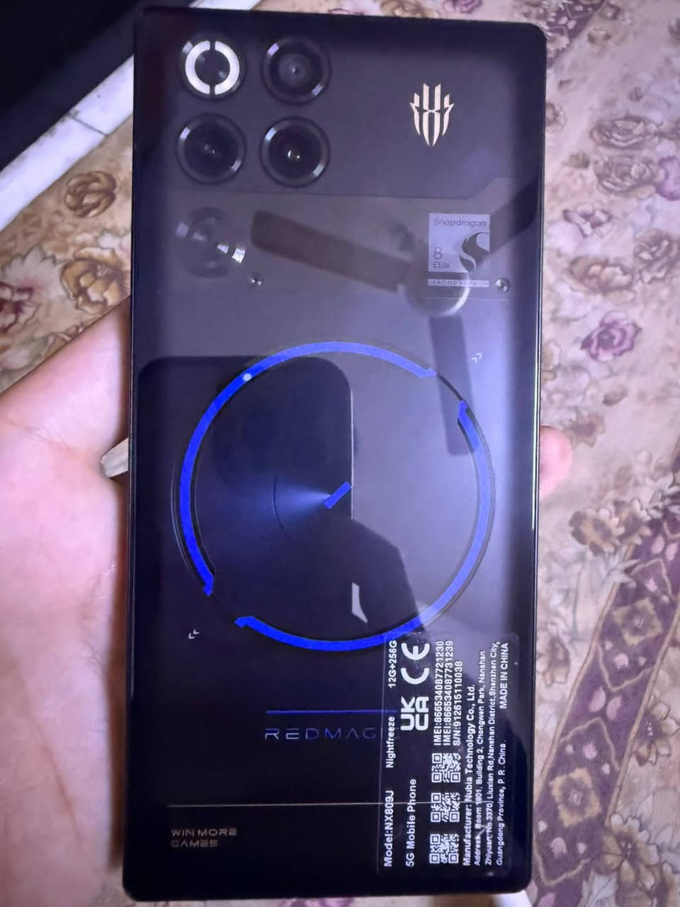السلام عليكم شباب، إن شاء الله الكل بخيرعندي ريد ماجك 11 اس برو (Red Magic 11S Pro) النسخة الأوروبية الرسمية، بيع أو مراوس:✨ النظافة: 100%.🔋 الاستخدام: خفيف وفوق الخفيف! عداد الشحنات 51 شحنة فقط، يعني البطارية بعز شبابها وبكامل كفاءتها المصنعية.📦 الأغراض: علبته كاملة وغراضه الأصلية كلها ويا (الشاحن الأصلي السريع والملحقات كاملة) + ويا كفر أسود ماك سيف (MagSafe) مرتب.💾 الذاكرة: 256 جيجابايت.الجهاز مال مستخدم ومدلل وعينك ميزانك بالفحص والصور.💰 السعر: 1,175,000 دينار (وبيه مجال بسيط وتدللون).📍 الموقع: بغداد (الاعظميه)📞 للتواصل: (خاص او اتصل على هذا الرقم ***********)

نص مكتوب في الصور:
- ٢:٤٢
- لمحة عن الهاتف
- 11
- REDMAGIC
- إصدار Android 16
- اسم الجهاز
- REDMAGIC 11S Pro
- سعة ذاكرة ROM
- ٤٥,٠٧ غ.ب / ٢٥٦ غ.ب
- سعة ذاكرة RAM
- 12 GB + 12 GB
- الطراز
- NX809J
- CPU
- Snapdragon® 8 Elite Gen 5 Mobile Platform(Leading Version) Octa-core Max 4.74GHz
- حجم الشاشة
- 1216*2688
- سعة البطارية
- 7500 mAh
- رمز IMEI
- 866534087721230
- 866534087731239