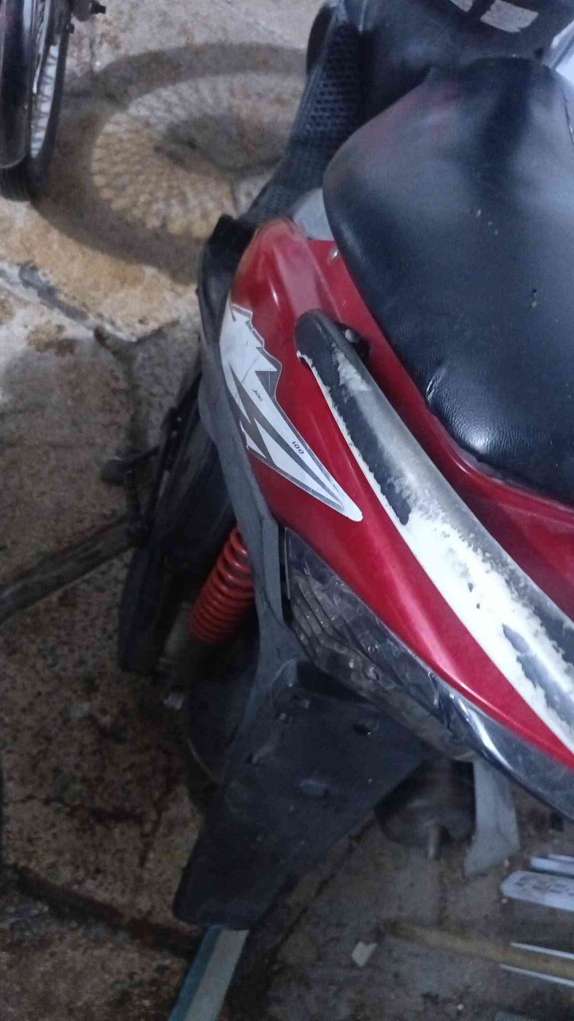 سلام عليكم....
ماكس عدله للبيع 
دراجه جاهزه وشغاله ما مفتوحه 👍
مختمه كفرات جديده دبلات جديده عداد شغال 
عنوان كربلاء السعر خااص 
رقم ***********

نص مكتوب في الصور:
- CAMON 30
- 37mm f/1.8 1/33s ISO2335
- CAMON 30 37mm f/1.8 1/33s ISO2184
- CAMON 30 • 37mm f/1.8 1/20s ISO2951
- CAMON 30 37mm f/1.8 1/25s ISO2218
- 37mm f/1.8 1/25s ISO2426
- CAMON 30 39mm f/1.8 1/33s ISO1544
- CAMON 30  24mm f/1.8 1/33s ISO1533