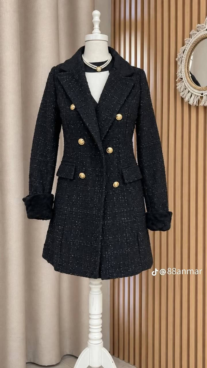 سلام عليكم متوفر هاي قطع امزون جديد
تواصل وات ساب ***********

نص مكتوب في الصور:
- قياس L_XL
- ياقة أنيقة وكبيرة
- أكمام مريحة ودافئة
- قماش فرو ناعم
- @88anmar
- من الخلف
- قياس L ياقة و كابيشن سحاب أمامي أكمام بفرو داخلي تفصيلة أسفل الجاكيت قياس L
- قياس XL @88anmar
- قياس L ياقة أنيقة وفخمة قماش فرو نعم أكمام مريحة @88anmar من الخلف قياس L