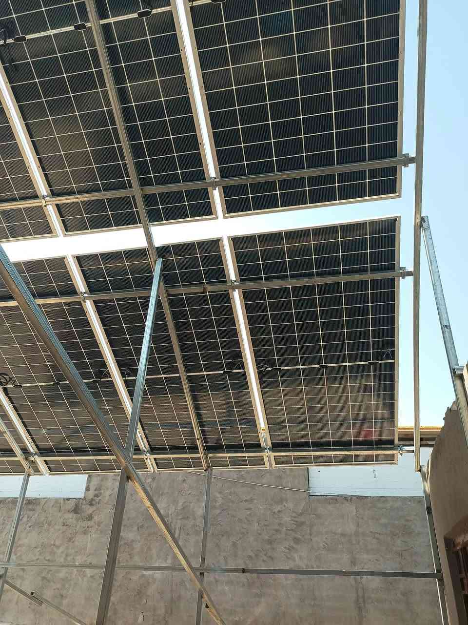 ‏🤵الزبون ( عمر الكرافي ) 
‏
‏موقع العمل : بابل / الحصوه
‏
‏🚀🚀 قدرة المنظومة  20 امبير نهاري ليلي 🎉🎉
‏
‏🍁 المنظومة مناسبة لتشغيل : سبالت انفيرتر + ثلاجة + مجمده + إنارة + مراوح + أجهزة منزلية 🚀
‏
‏بجهود المهندس الأختصاص ( احمد سلمان الخفاجي احمد الخفاجي   )
‏
‏🏡 منزل آخر  يودع انقطاع الكهرباء بمنظومة طاقة شمسية 🌟
‏
‏🍁 أجزاء المنظومة :- 🍁
‏📍 الانفيرتر  Rising  ضمان ثلاث سنوات
‏📍 10k with bms بطارية عدد 2 ضمان 5 سنوات
‏📍Longi hemo-X10 650w الألواح عدد 5 ضمان 10 إلى 15 سنة
‏
‏اي سؤال او استفسار يرجى الاتصال
‏او التواصل عبر الواتس اب 
‏🚀***********🚀
‏🚀 *********** 🚀
‏
