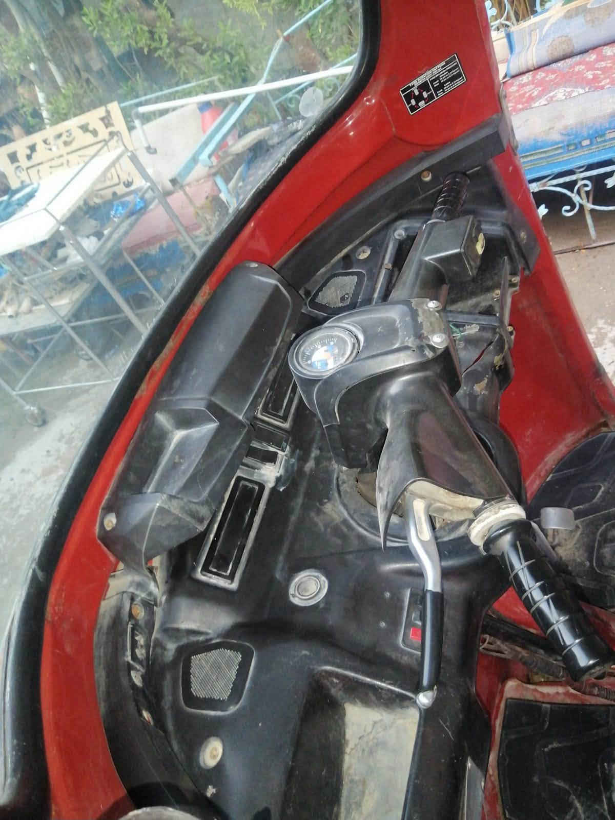 يالله سلام عليكم تكتك تيفيس مكينه خير من الله مكينه تخبل الله شاهد تكتك أوراق موديل١٨ بيه نواقص قليله السعر٣
***********
