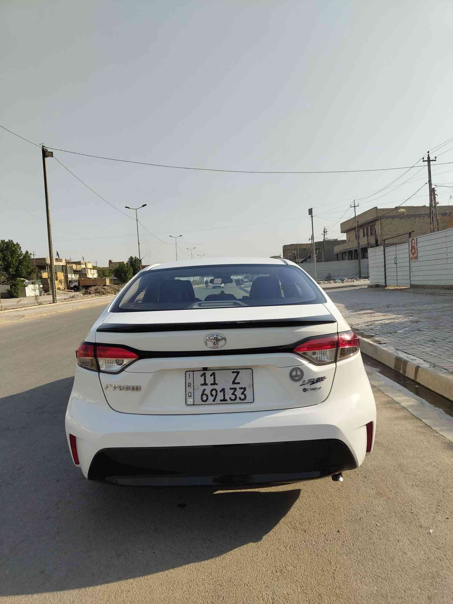 سلام عليكم 
كورلا 2025 تجميع صيني فول مواصفات للاخير حتى الكشن كهربائي
ماشيه 18 الف بحاله الزيرو 
رادارات اماميه 
كشنات جلد كهرباء
فتحه
شاشه كار بلاي
داخل احمر 
تبريد قطعتين 
اشاير بالمري
اوتو هولد 
مود درايف
بصمه ابواب 
سايد بريك دكمه 
دوشمه عامه 
عازل ضوضاء سستم كامل 
سماعات مخليلها هارمن
بيها الدعاميه الخلفيه مبدله بلاديه يعني حتى ممصبوغه 
وبارد بي دي ار اقل الشبر بالجاملغ الخلفي فقط غير هاي السياره مكفوله 
السعر / 154 
***********
المكان/بغداد حي التراث
