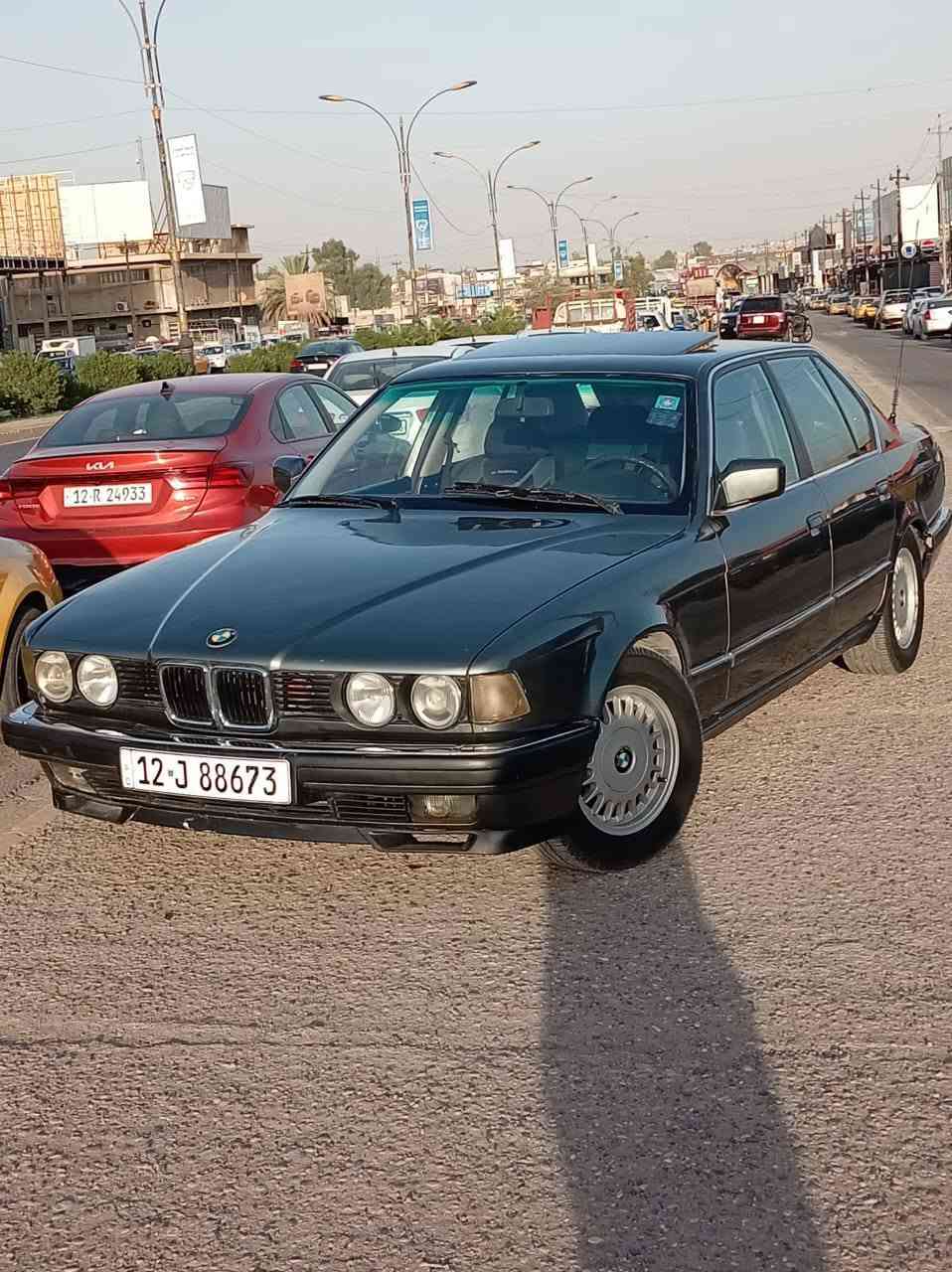 للبيع
سلام عليكم  
بي ام 735   تبريد ثلج  اني شرعي سنويه لل 2031
كير شرط محرك شرط سياره بلادي صبغ جمالي فقط احلا من صور مكانها موصل سعر 55 وبيها مجال نتصل ودلل
