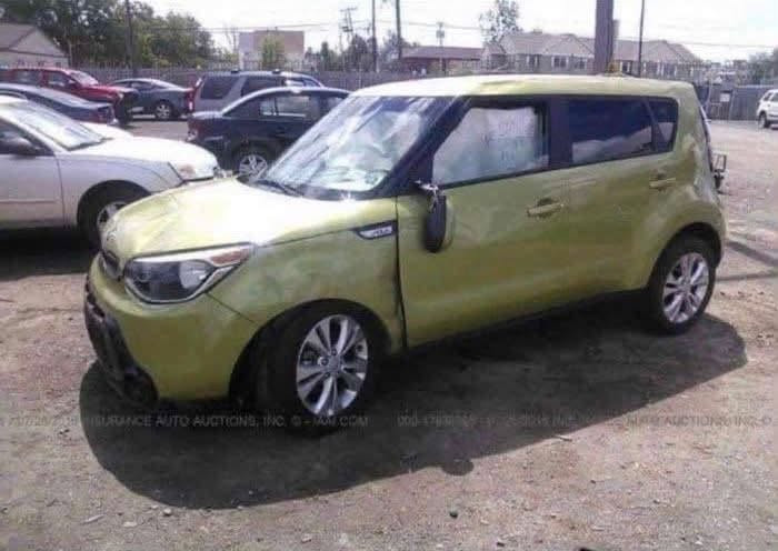 صول ٢٠١٦ 
وارد امريكي 
حادثه مرفق مع الصور 
مكينه 2000 gdi  ⚠️
السياره ماشيه ٧٣ ميل حقيقي 
رقم بغداد بأسمي تحويل مباشر 
من امريكا بيهه ضرر بالتكم ( تكم مصبوغ منهه اجزاء ) 
بيهه باب الراكب مبدله و بيهه باب السايق صبغ 
و بيهه بوارد هواي 
السياره تبريدهه محور ميكانيكي كمبريسر ياباني ما شاء الله ثلج 
حداديه ٧٠٪؜ 
نقصهه بلاجكتورات بالدعاميه الاماميه و ترتيبات بسيطه 
شاشه جبيره لمس 
و فول تحكم ستيرن 
سستم صوت الباين بلادي 
سويج مو بصمه 
كير مكينه شواصي قماره كفاااله 
السعر ٩٧ و بيهه مجال بسيط 
مكانه النجف الأشرف 
استفسار واتساب او اتصال 
***********

