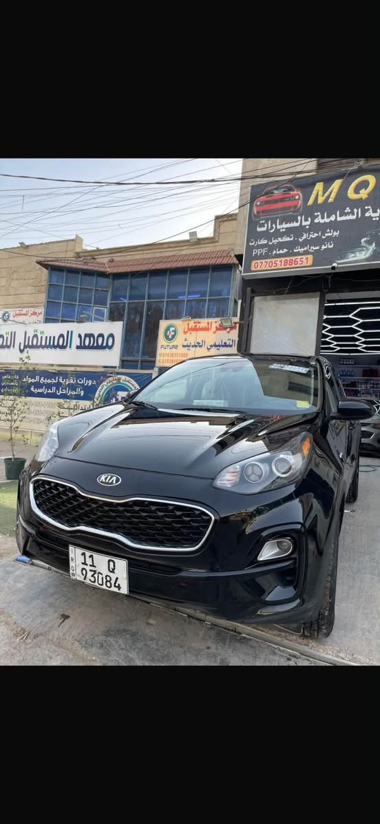 السلام عليكم جميعاً للبيع كيا سبورتج ٢٠٢٢ اللون اسود الحادث موضح في الصور السياره جاهزه من كل شي ومابيها اي نقص العنوان بغداد زيونه هاتف *********** السعر ١٦٠ ورقه وبيها مجال
