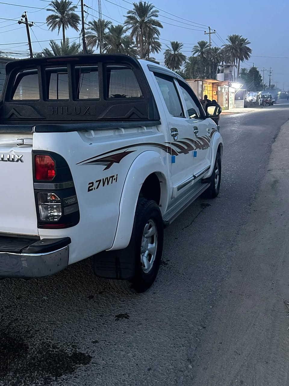 سلام عليكم تيوتا فور ويل موديل ١٤ مكفوله من الصبغ والتبديل كير مكينه حداديه مكفولات رقم بغداد تبريد شغال السياره جاهزه مكينه ما مفتوحه لا تبخير لا تنقيص السعر ٢٠٠ العنوان كربلاء الحسينية *********** شاصي ٢٢ كويتي
