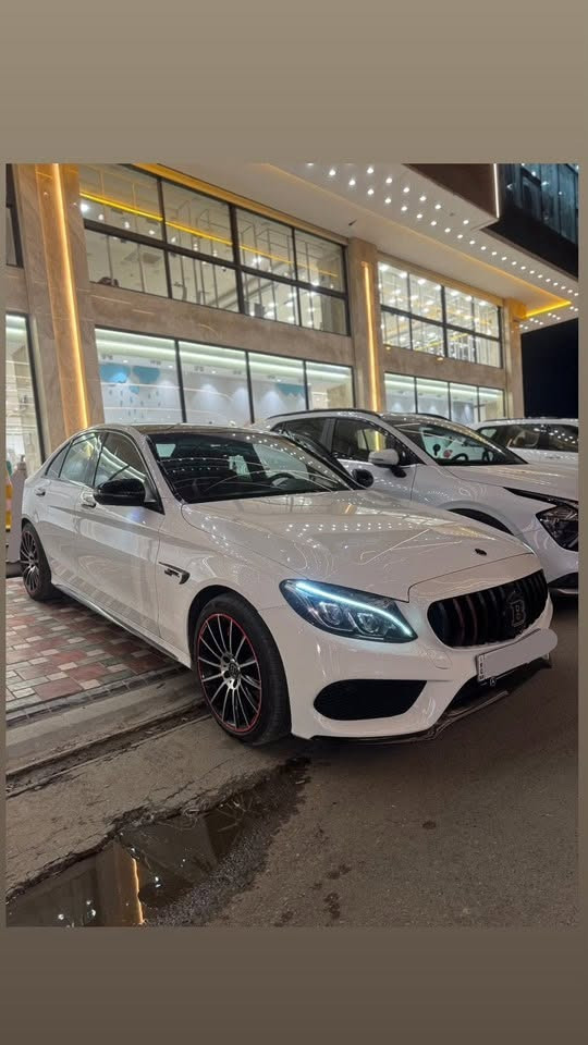 الموديل 2017 AMG نضيفه جداً
كلين تايتل فقط  صبغ شبر بل جاملغ الايسر 
السعر 198$
فول مواصفات 1/1 سبشل اوردر من امريكا 
ماشية 64الف
بانوراما 
دبل ماوس 
شاشه كبيره اوردر من الشركه C63
كامره خلفيه دواره 
كشنات كهرباء خزن ميموري
كشنات تدفئه 
علامات ترحيب أبواب 
رادار امامي 
نقطه عمياء 
بصمة تشغيل 
لايتات زينون ديناميك
وياله AMGبلاديه اصليه 
استيرن تدفئه كهرباء 
صعود ونزل للستيرن تلقائي عند تشغل سياره 
نظام Auto hold 
مري قلاب عند رجوع
أبواب ترحيب
بصمه 
مري شفط 
مري كهربائي  
بعد بيها هواي مواصفات 
السيارة عليها كت برابوس مرتب بدون صبغ ولا اي شي

مسويلها ادامه كامله للسياره و صدر كامل جديد و دهن وفلاتر كامله جديدة وباتري ونوزلات ودسكات امامي خلفي جدد وفيت بم وبوليش وحمام للداخل وتنضيف الغرفة الاحتراق كامله من كل النواحي

عنوان السيارة بغداد المنصور   
 ***********
