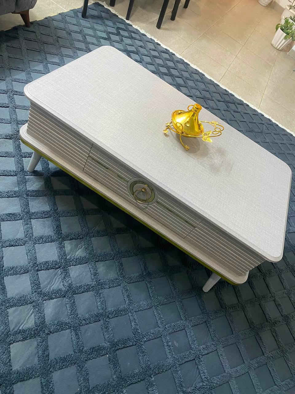 اربيل مجدي لاند • زوالي بوهيمي • ميز طعام