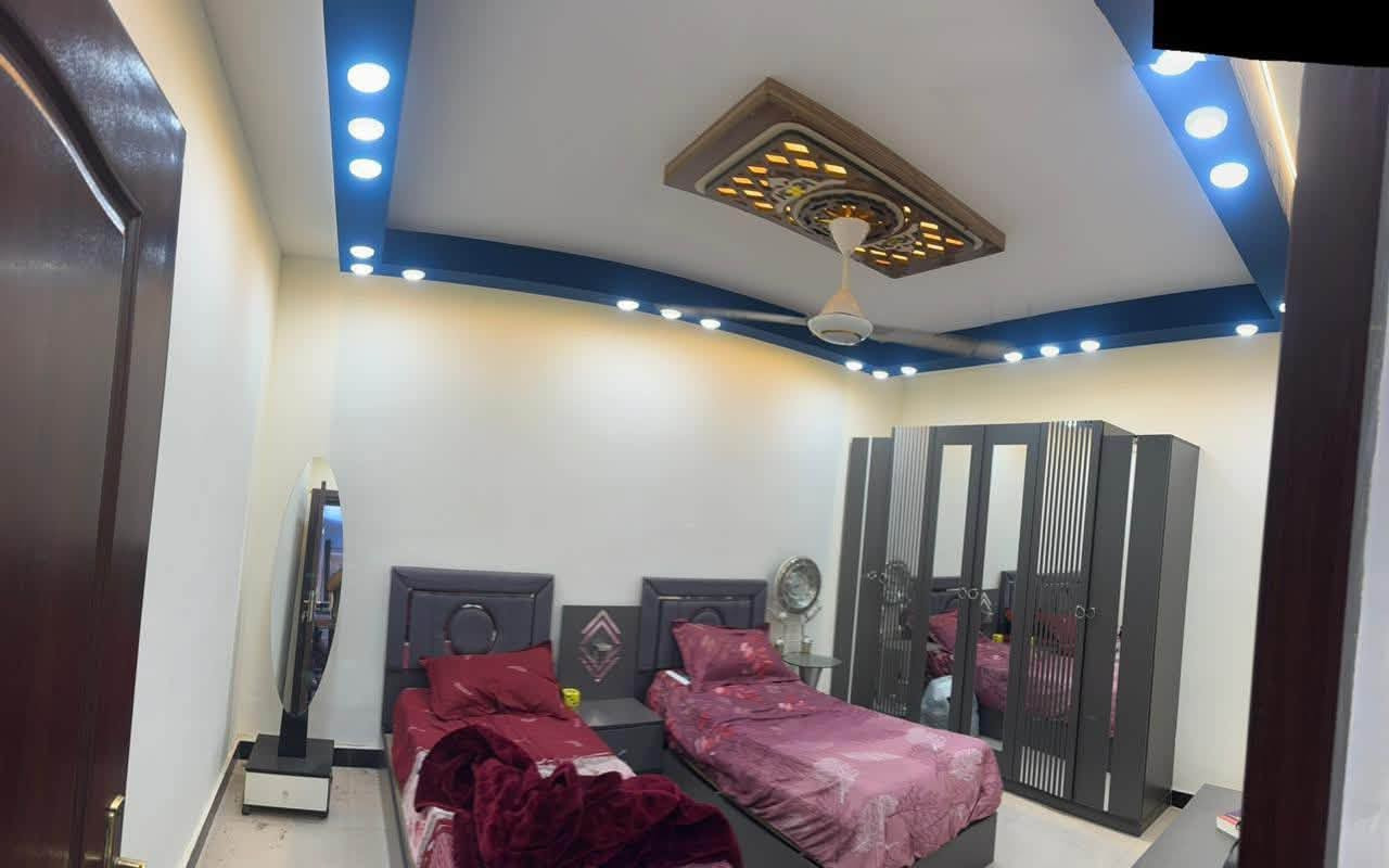 عقارات علي الذهبي
متوفر لدينا. بيت الموقع حي القاهره _ قرب جامع نداء 
 ثلاث غرف وصحياة ثنين  ومطبخ
 تقسيم الغرف _ ثنين بطابق الاول 
وغرفة بطابق الثاني 
واجهه 5 ونزال 13 
مساحة البيت بالكامل 65 صافي 
225 وبي مجال
للاستفسار ***********
