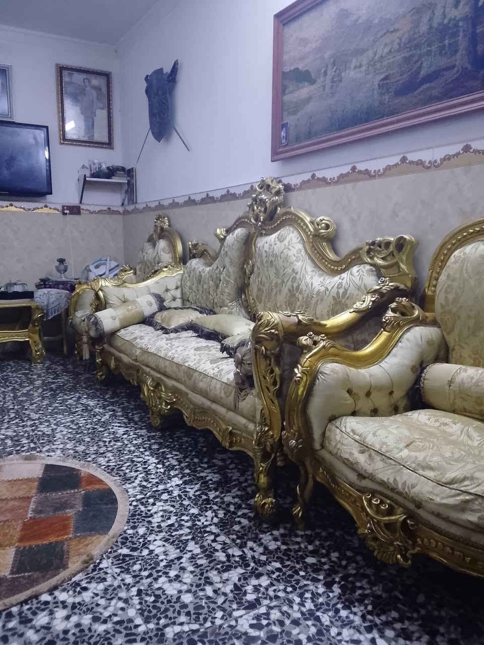 للبيع ***********
